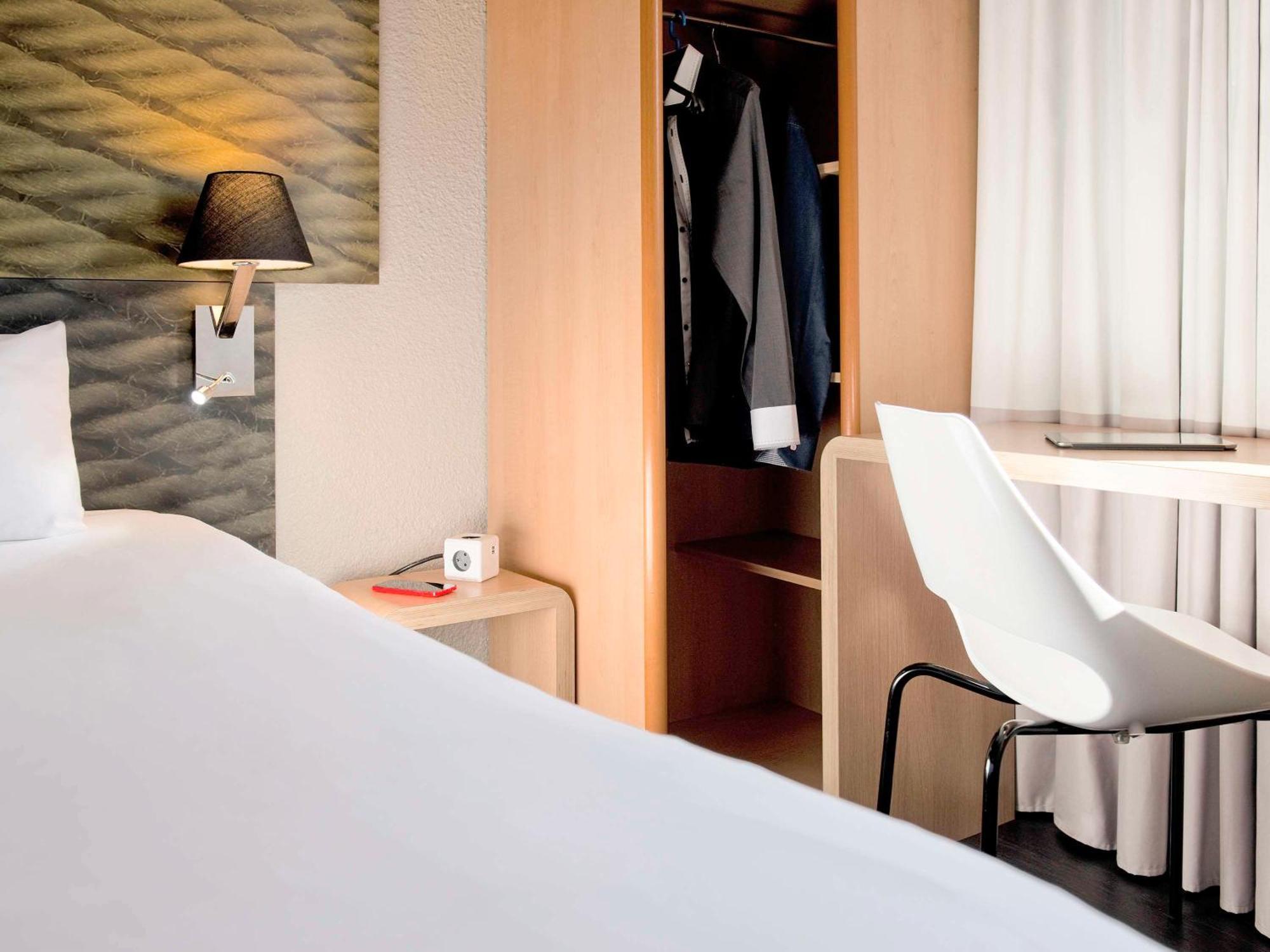 Ibis Sallanches Porte Du Montblanc Hotel Eksteriør billede